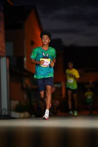 BIB: 9054
                            <button type="button" onclick="openModal(21742354)" class="btn btn-primary btn-sm float-right btn-popup" data-toggle="modal" data-target=".modal-high-quality">
                        <i class="fas fa-shopping-cart"></i> Add to Cart
                    </button>
                                            <button type="button" onclick="isThisMe(21742354, true)" class="btn btn-success btn-sm float-right btn-popup btn-isme hidden" data-toggle="tooltip" data-placement="bottom" title="นี่คือรูปของคุณใช่ไหม คลิกที่นี่เพื่อเอาเข้าอัลบั้ม">
                        <i class="fas fa-plus"></i> Add to album
                    </button>
                    <button type="button" onclick="isThisMe(21742354, false)" class="btn btn-warning btn-sm float-right btn-popup btn-isnotme hidden">
                        <i class="fas fa-ban"></i> Remove from album
                    </button>